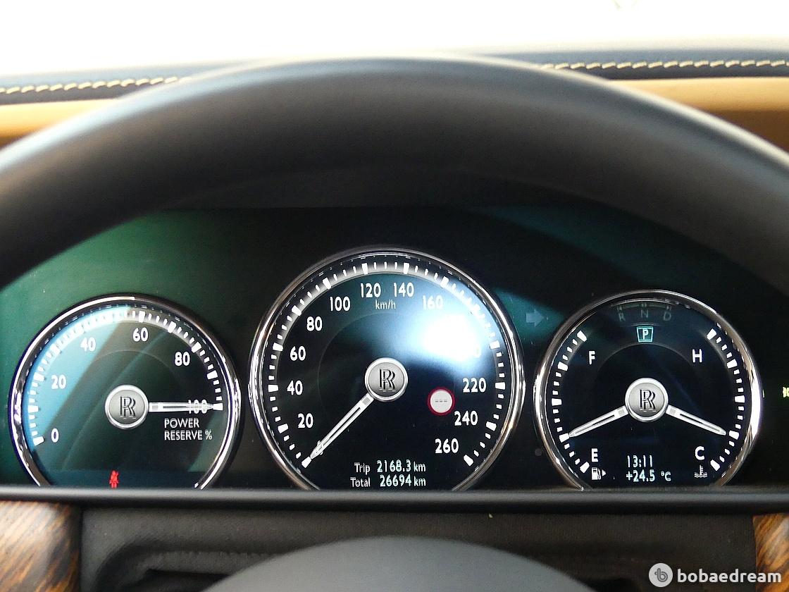 롤스로이스 컬리넌 6.7 V12