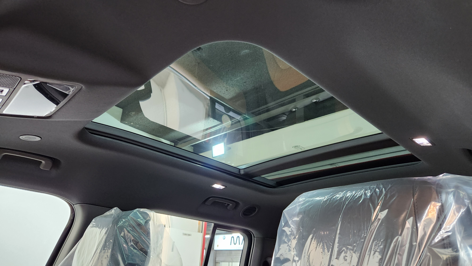 랜드로버 올 뉴 디펜더 130 3.0 D300 X-다이나믹 HSE