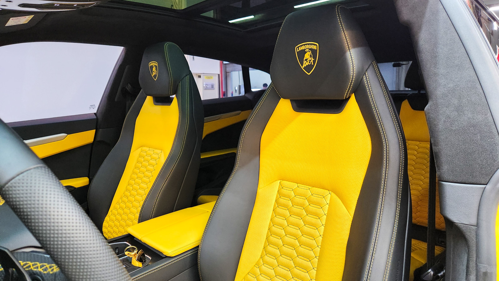 람보르기니 우루스 4.0 V8