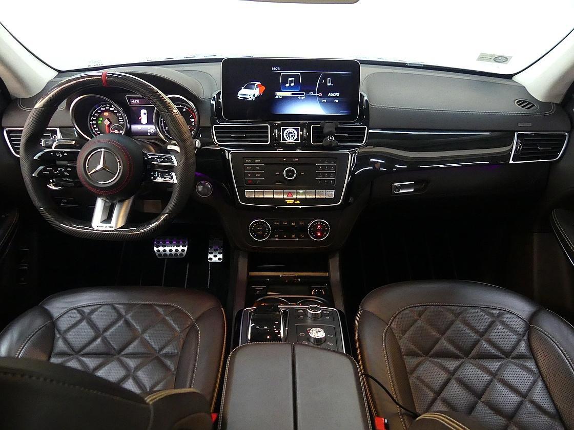 벤츠 2세대 GLS 500 4매틱
