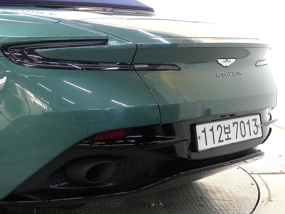 애스턴마틴 DB11 4.0 V8 볼란테