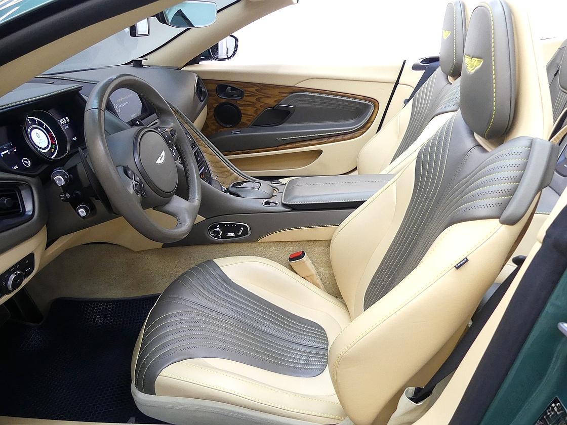 애스턴마틴 DB11 4.0 V8 볼란테