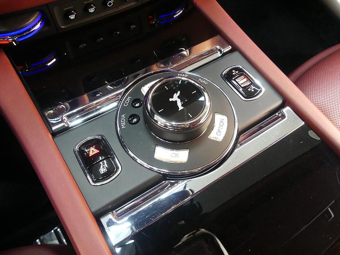 롤스로이스 레이스 6.6 V12