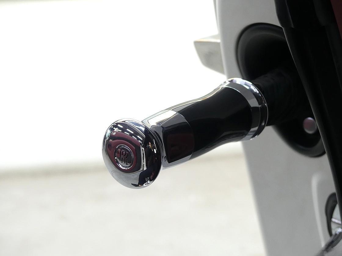롤스로이스 레이스 6.6 V12