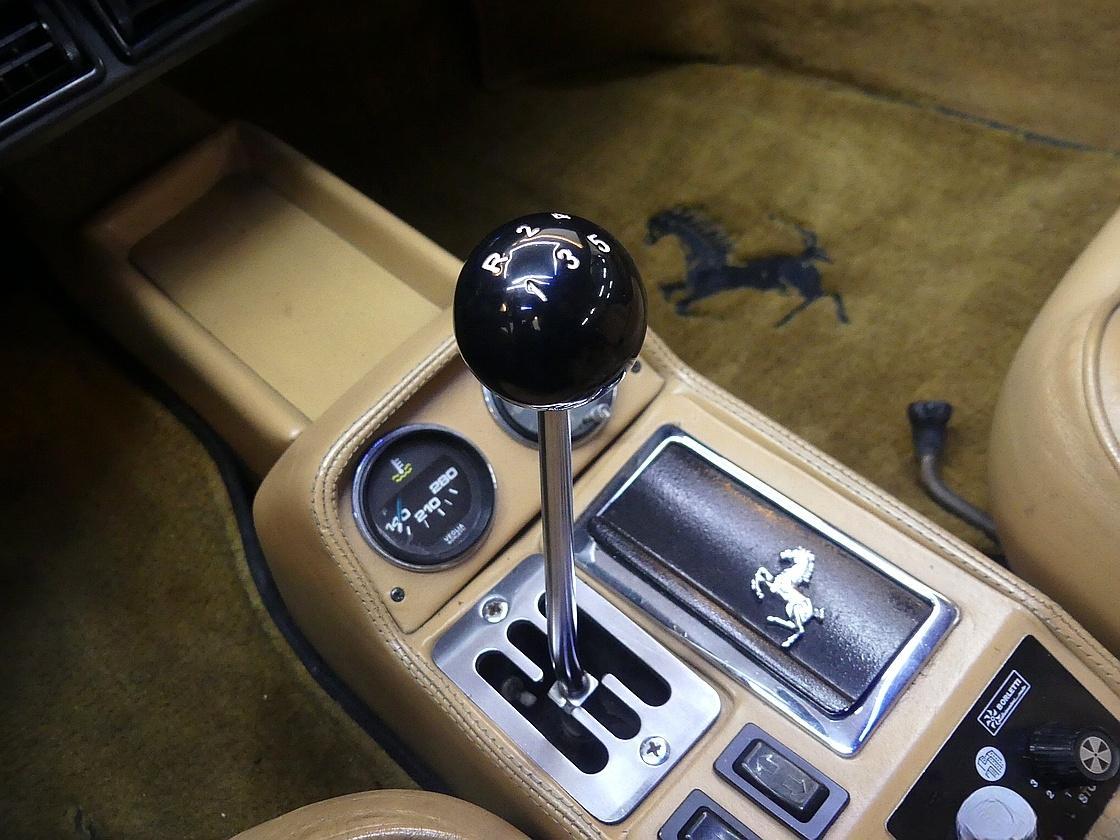 페라리 308 GTSi