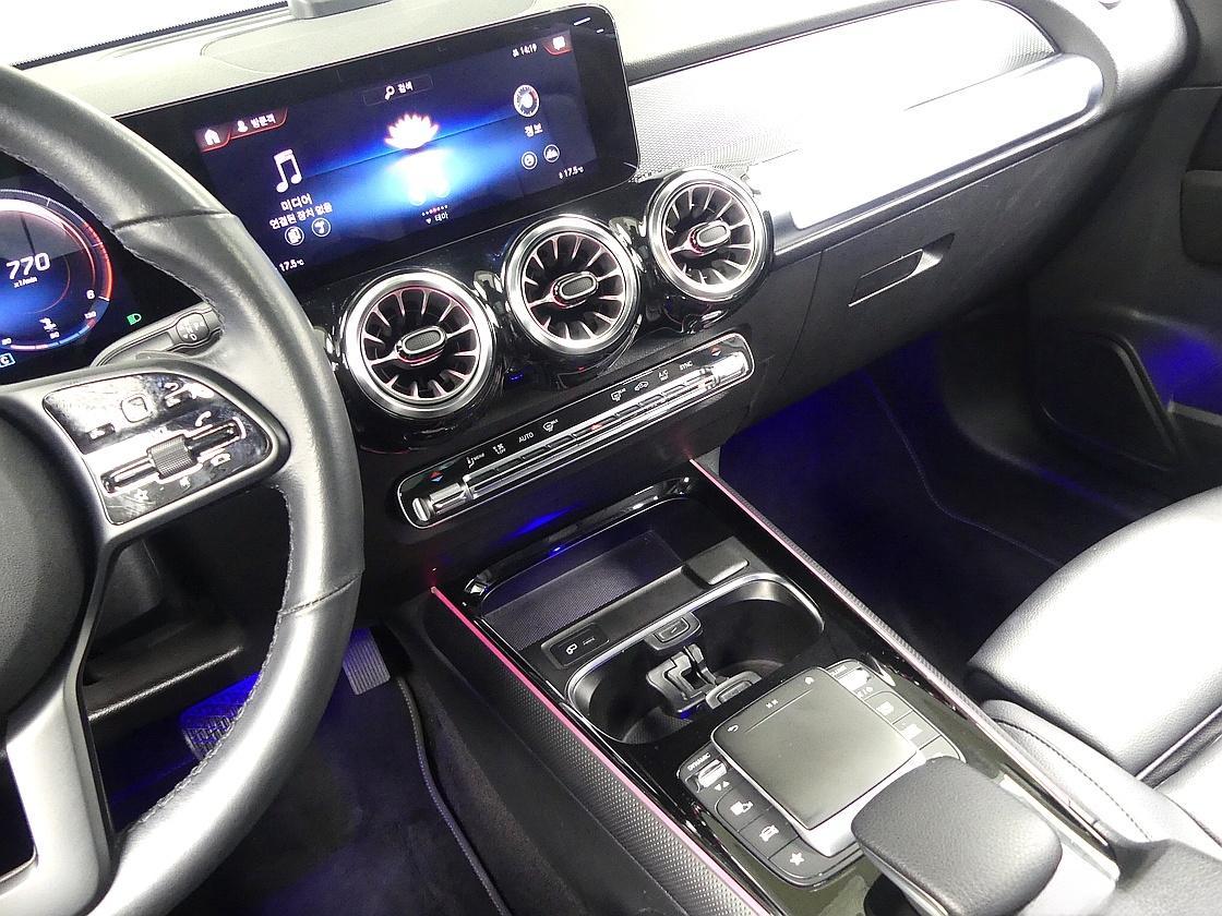 벤츠 GLB200d