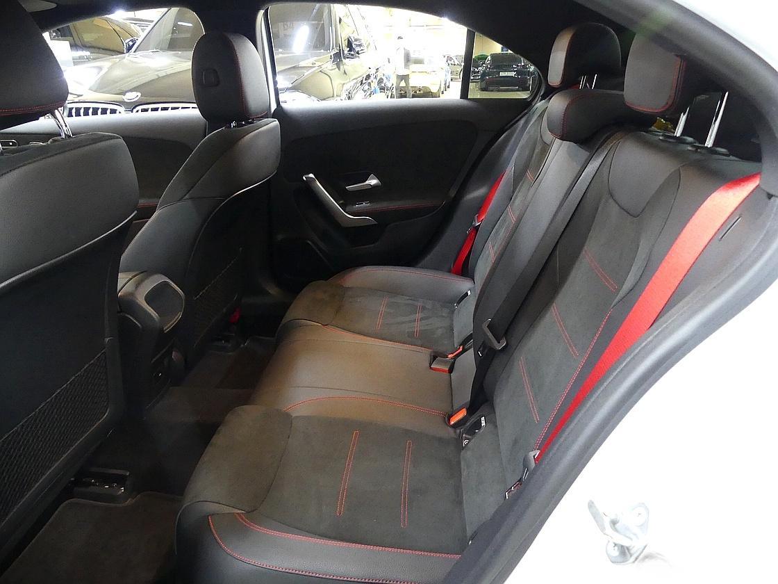 벤츠 A35 AMG 4매틱 세단