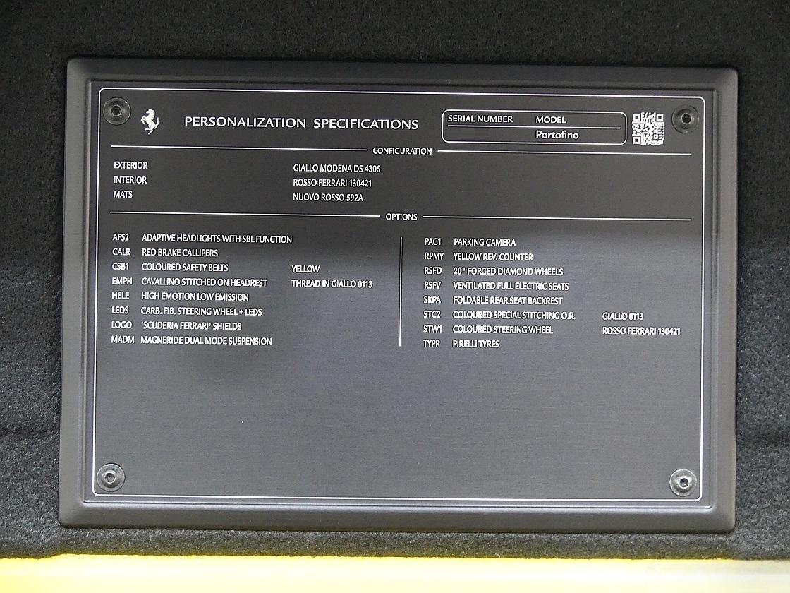 페라리 포르토피노 3.9 V8