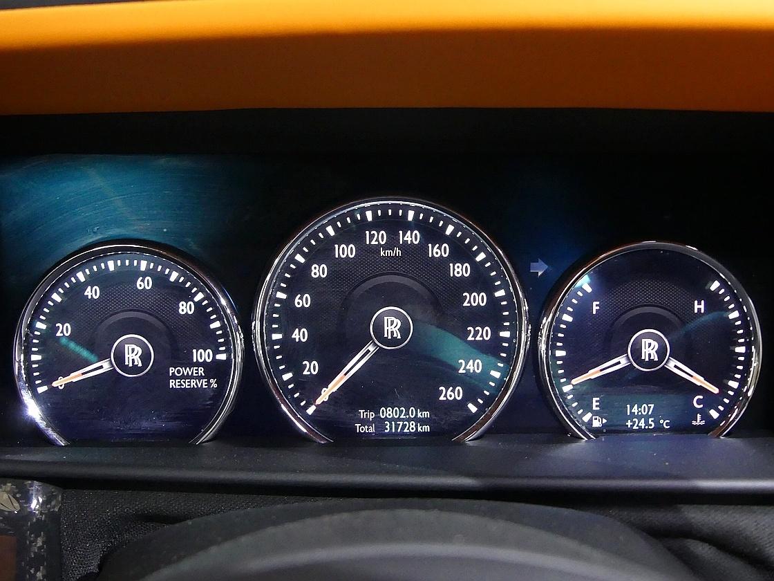 롤스로이스 컬리넌 6.7 V12 블랙 배지