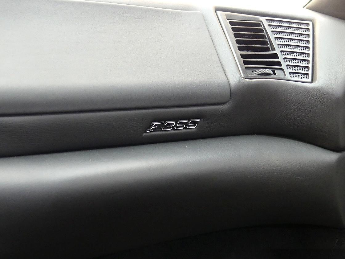 페라리 F355 GTS
