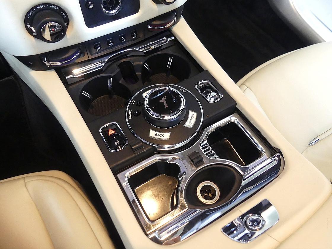 롤스로이스 던 6.6 V12