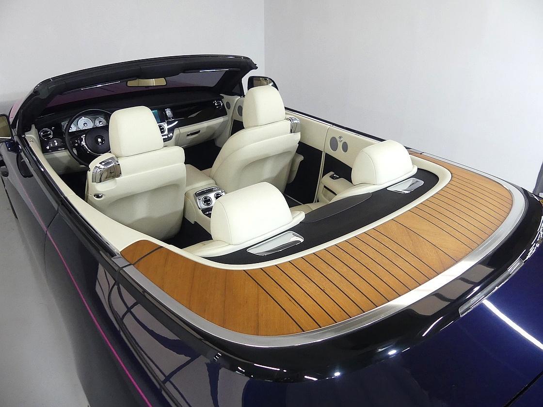 롤스로이스 던 6.6 V12