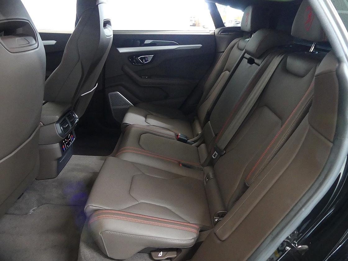 람보르기니 우루스 4.0 V8