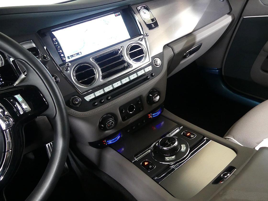 롤스로이스 레이스 6.6 V12