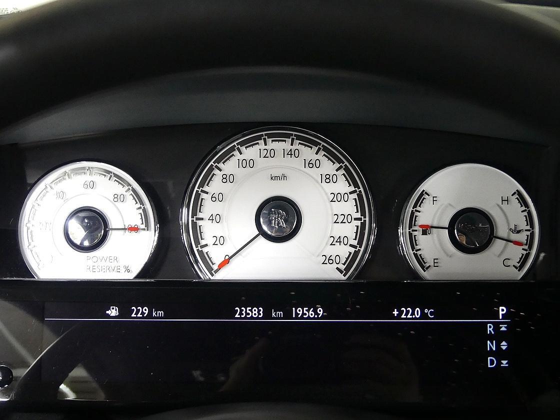 롤스로이스 레이스 6.6 V12