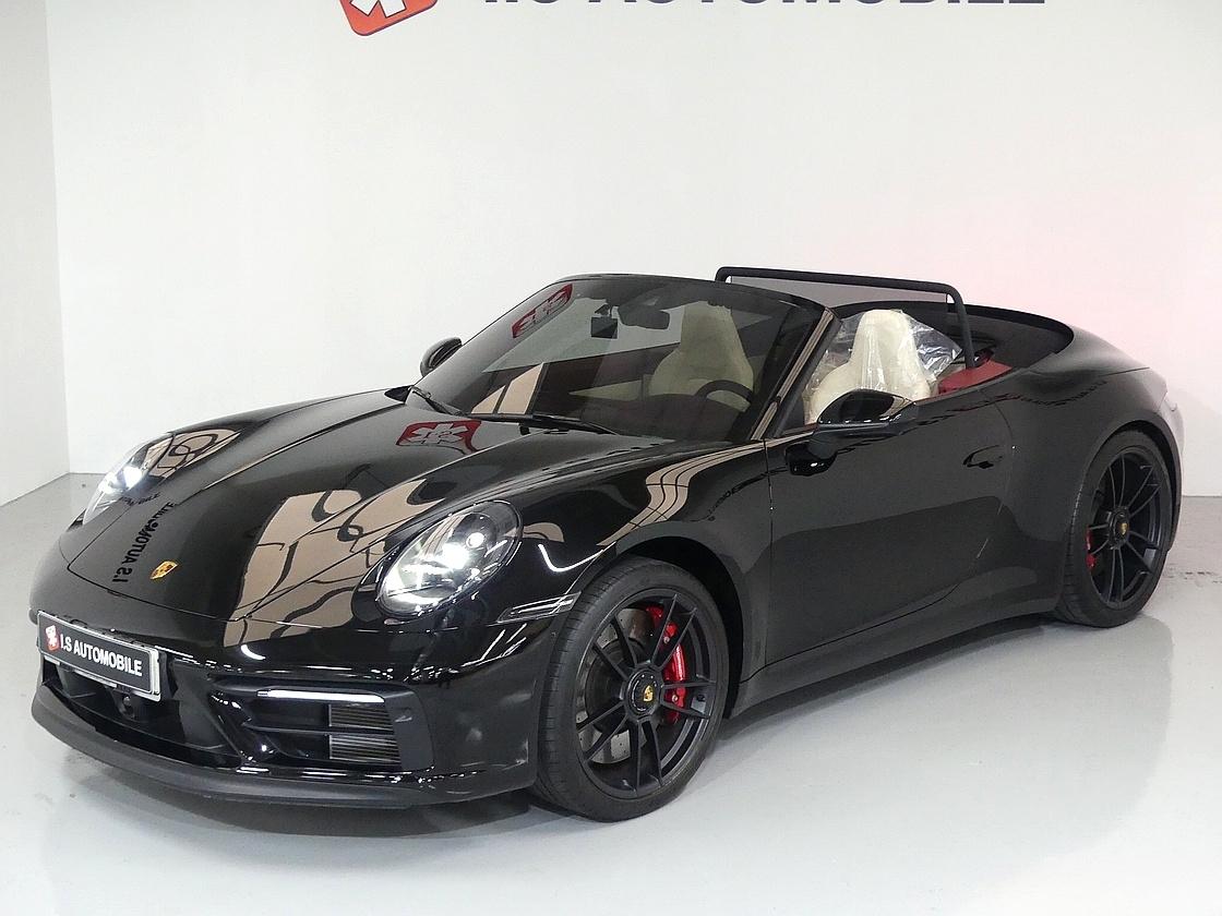 포르쉐 911 8세대 카레라 4 GTS 카브리올레