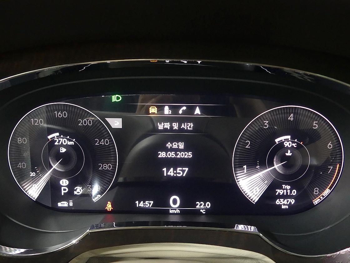 벤틀리 벤테이가 4.0 V8 퍼스트 에디션