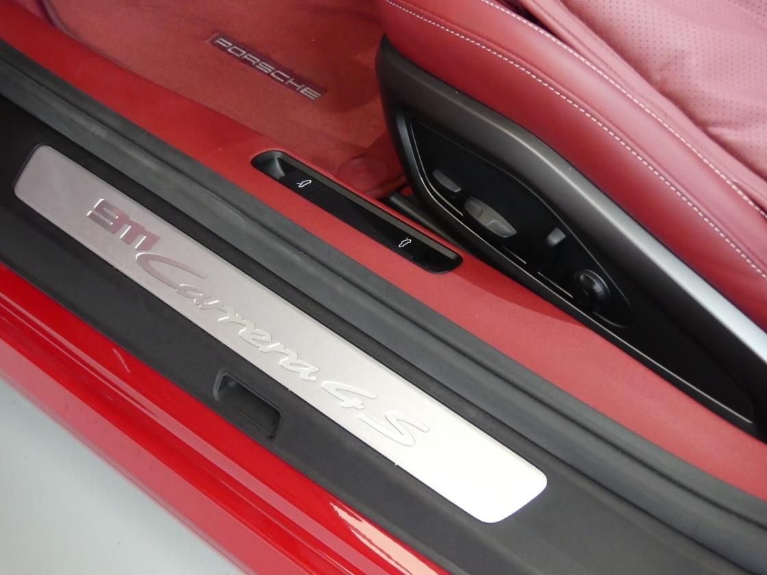 포르쉐 911 8세대 카레라 4S 카브리올레