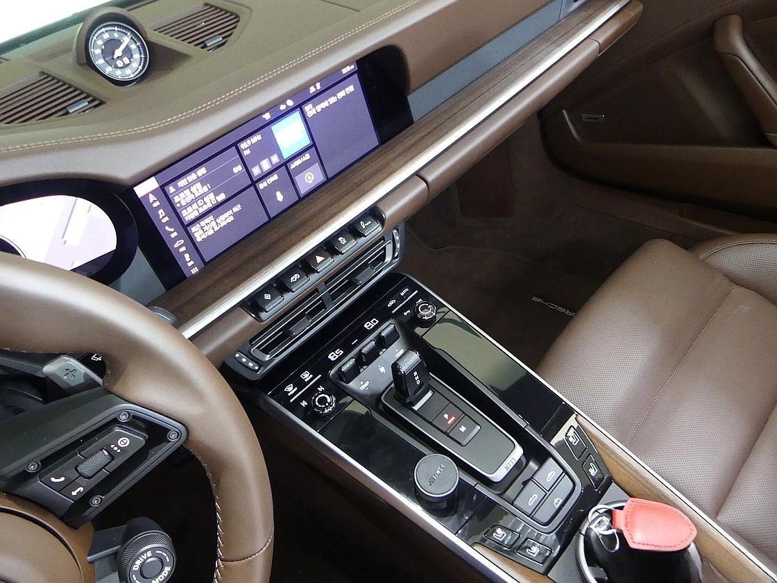 포르쉐 911 8세대 카레라 4S 카브리올레