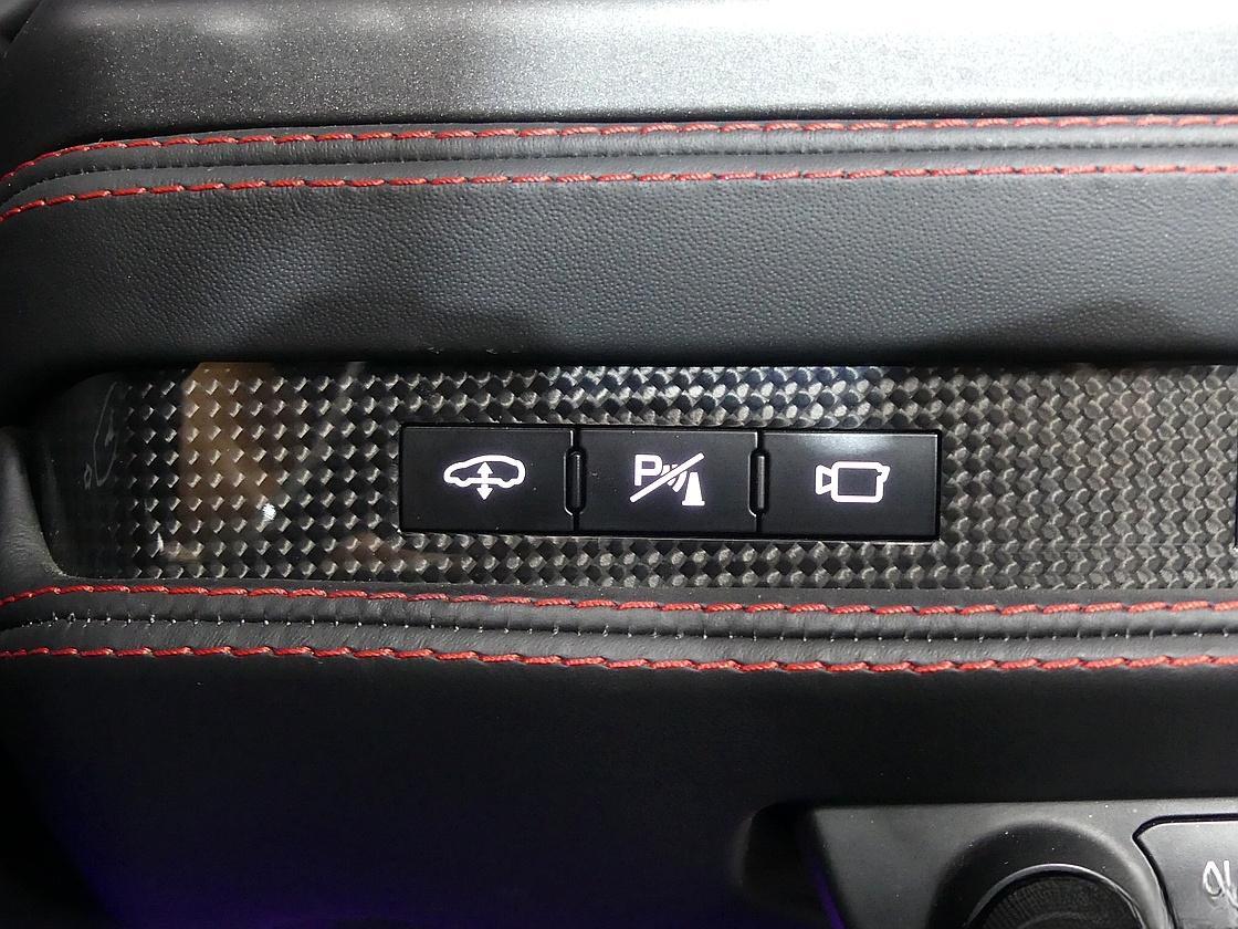 페라리 F8 스파이더 3.9 V8