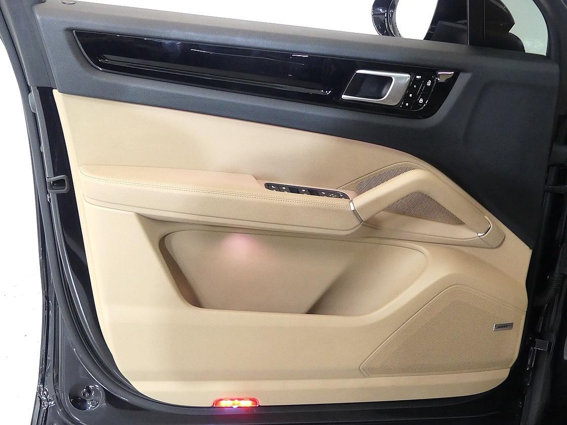 포르쉐 카이엔 3세대 3.0