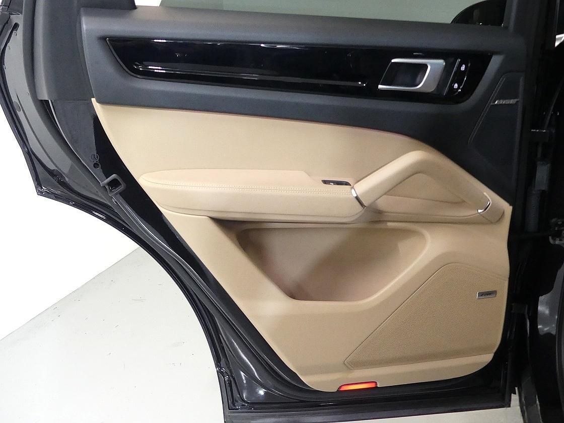 포르쉐 카이엔 3세대 3.0