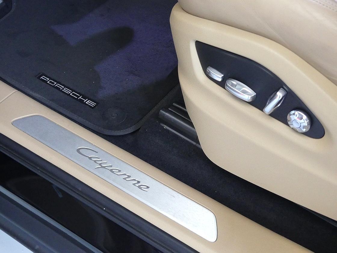 포르쉐 카이엔 3세대 3.0