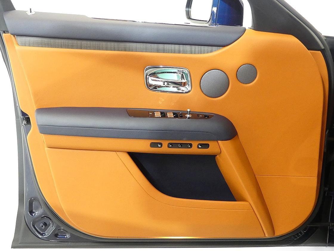 롤스로이스 고스트 2세대 6.7 V12 EWB