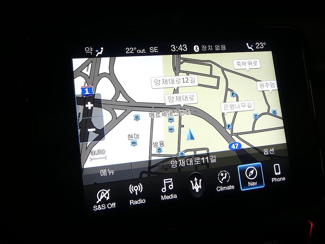 마세라티 콰트로포르테 6세대 3.0