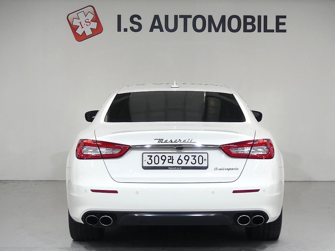 마세라티 콰트로포르테 6세대 3.0