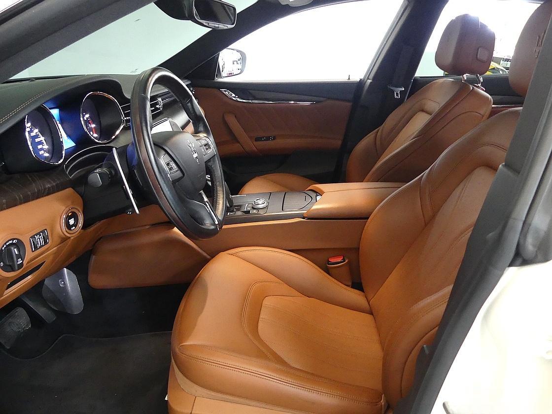 마세라티 콰트로포르테 6세대 3.0