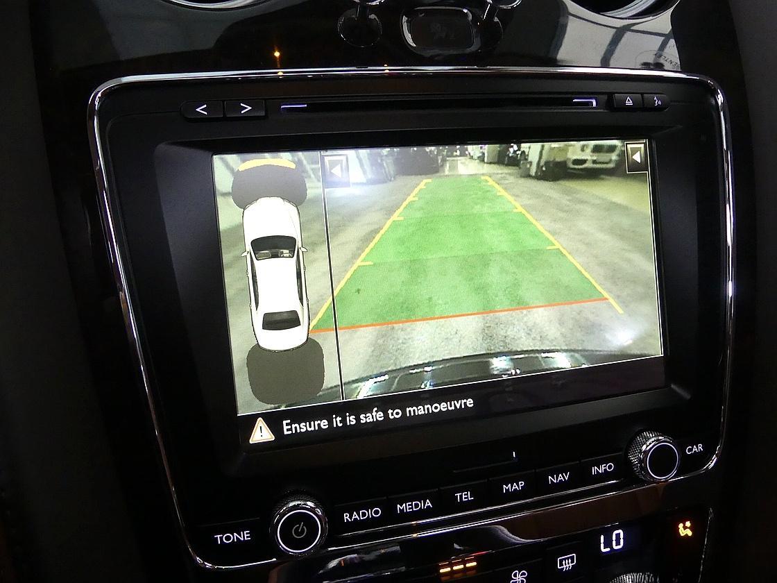 벤틀리 플라잉스퍼 2세대 4.0