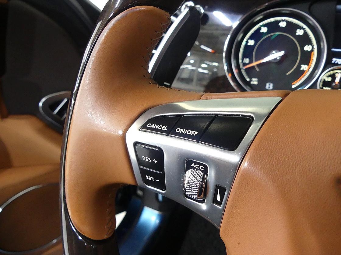 벤틀리 플라잉스퍼 2세대 4.0