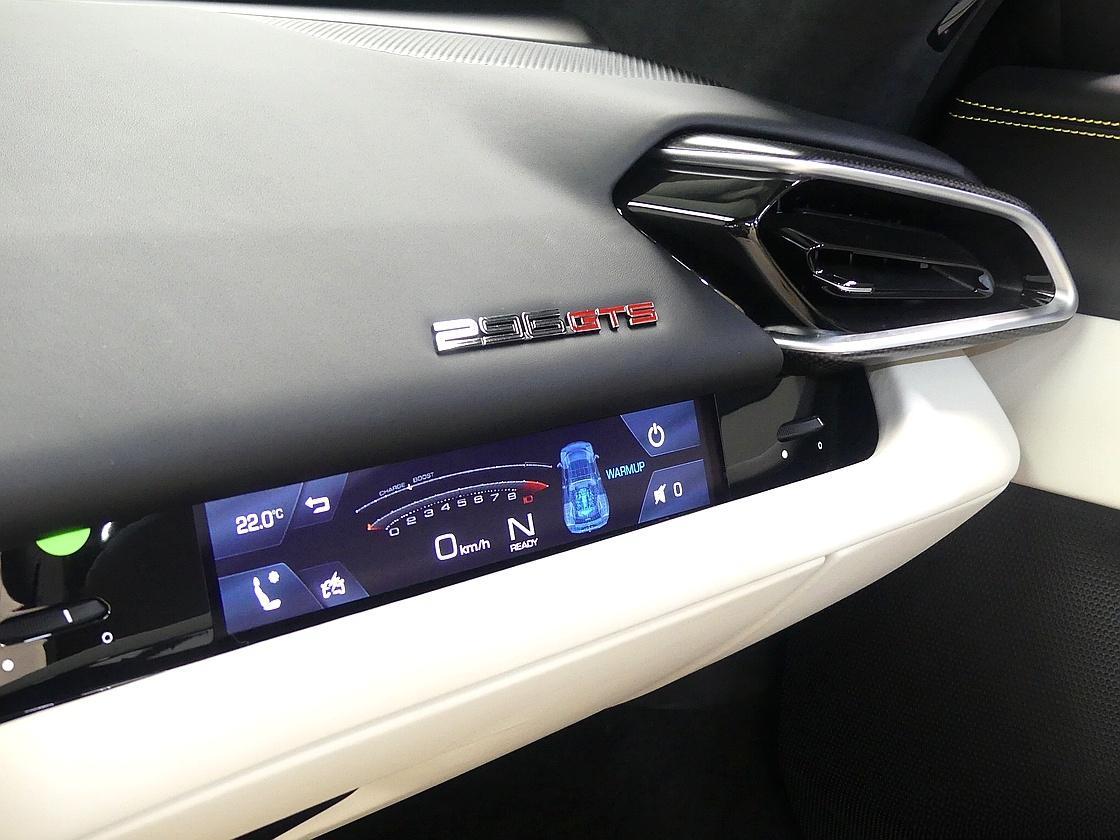 페라리 296 GTS 3.0 PHEV