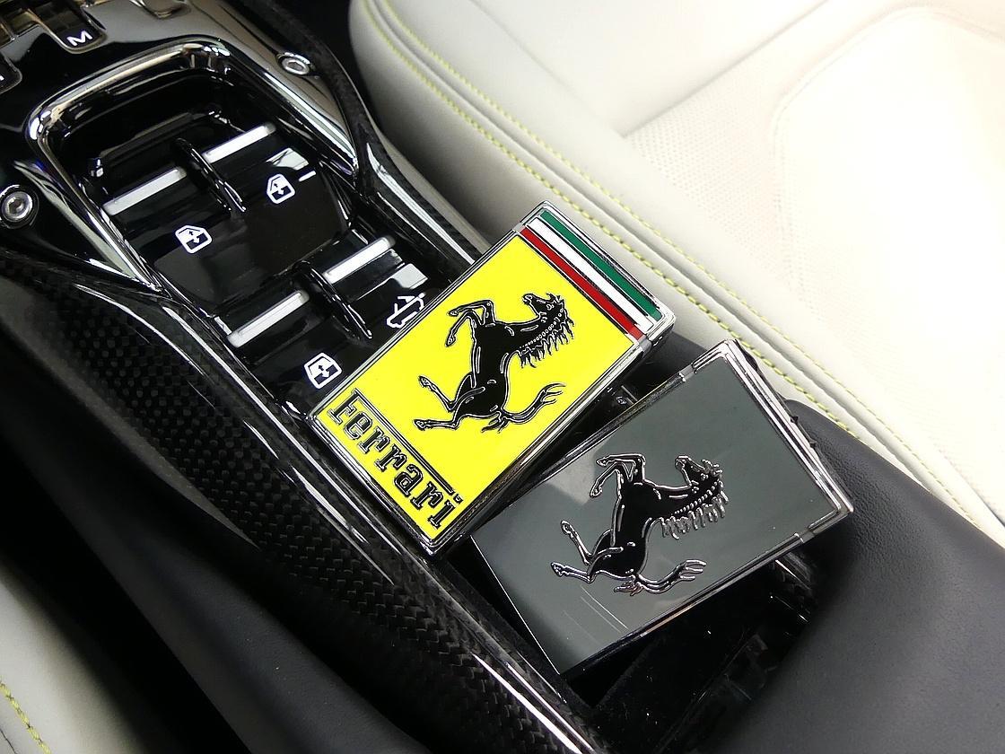 페라리 296 GTS 3.0 PHEV