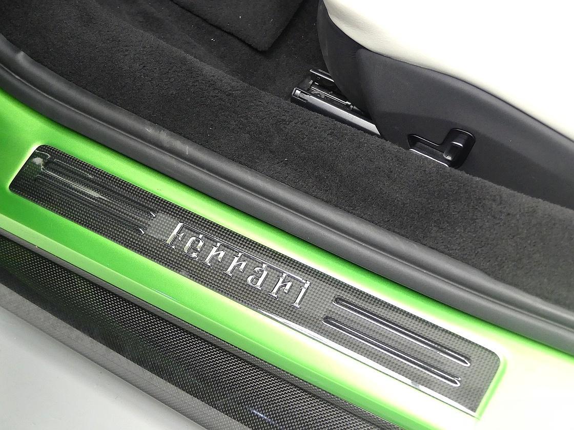 페라리 296 GTS 3.0 PHEV