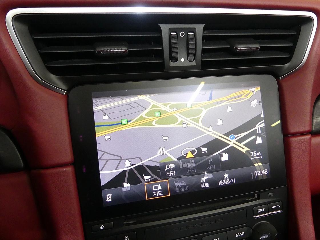 포르쉐 911 8세대 카레라 4 GTS 카브리올레