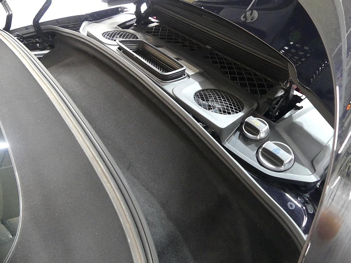 포르쉐 911 8세대 카레라 4 GTS 카브리올레