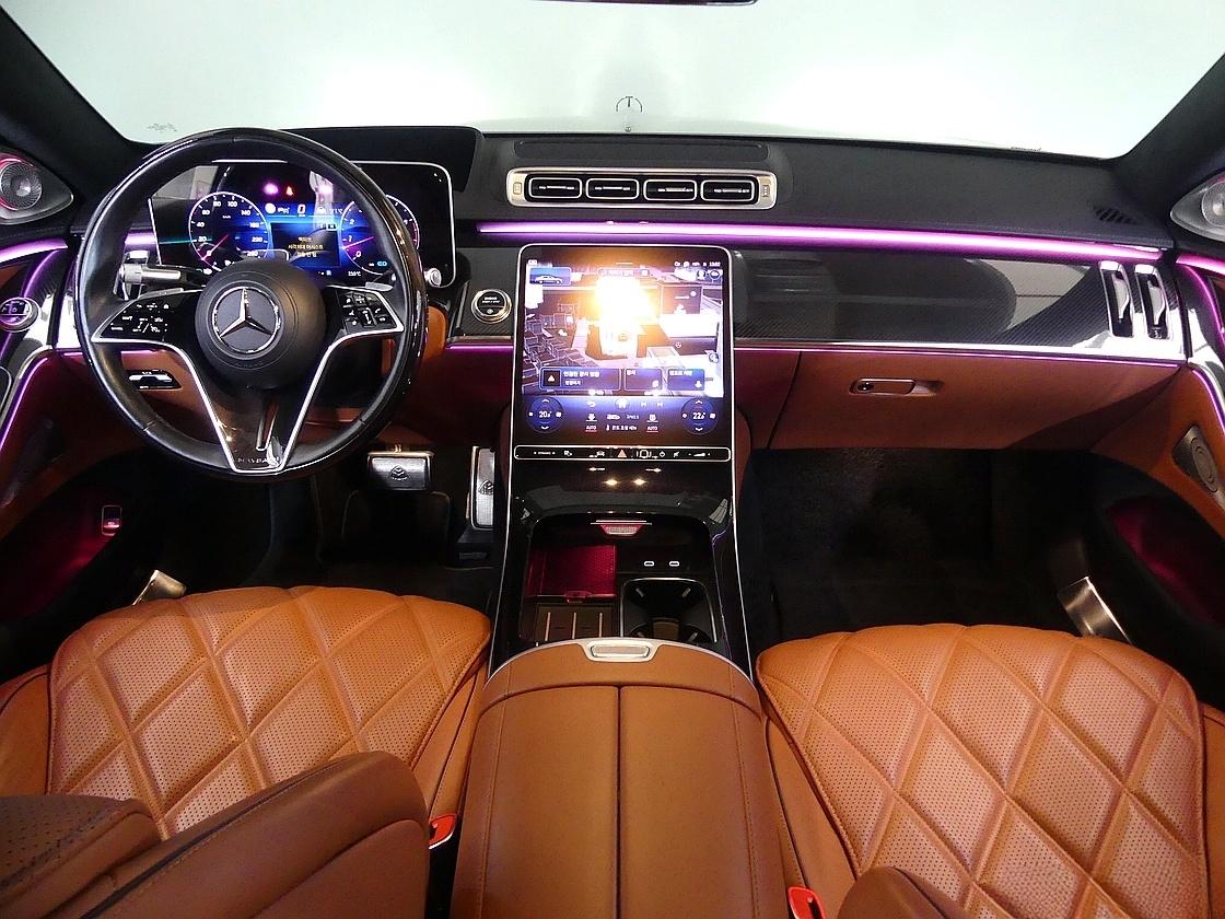 벤츠 마이바흐 2세대 S580 4매틱