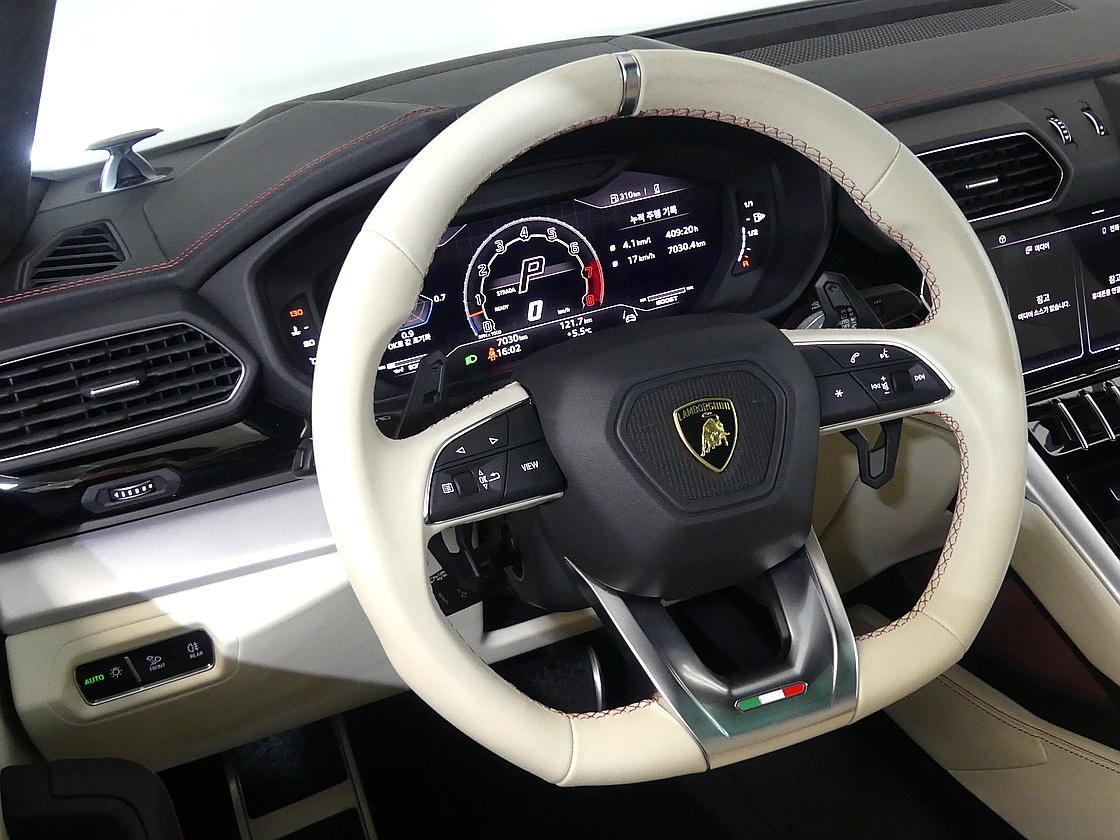 람보르기니 우루스 4.0 V8 S