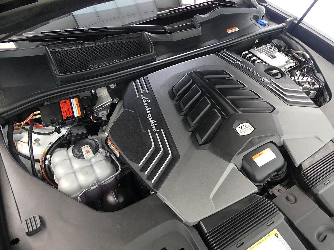 람보르기니 우루스 4.0 V8 S
