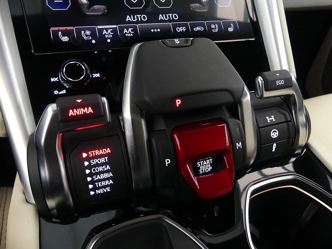 람보르기니 우루스 4.0 V8 S