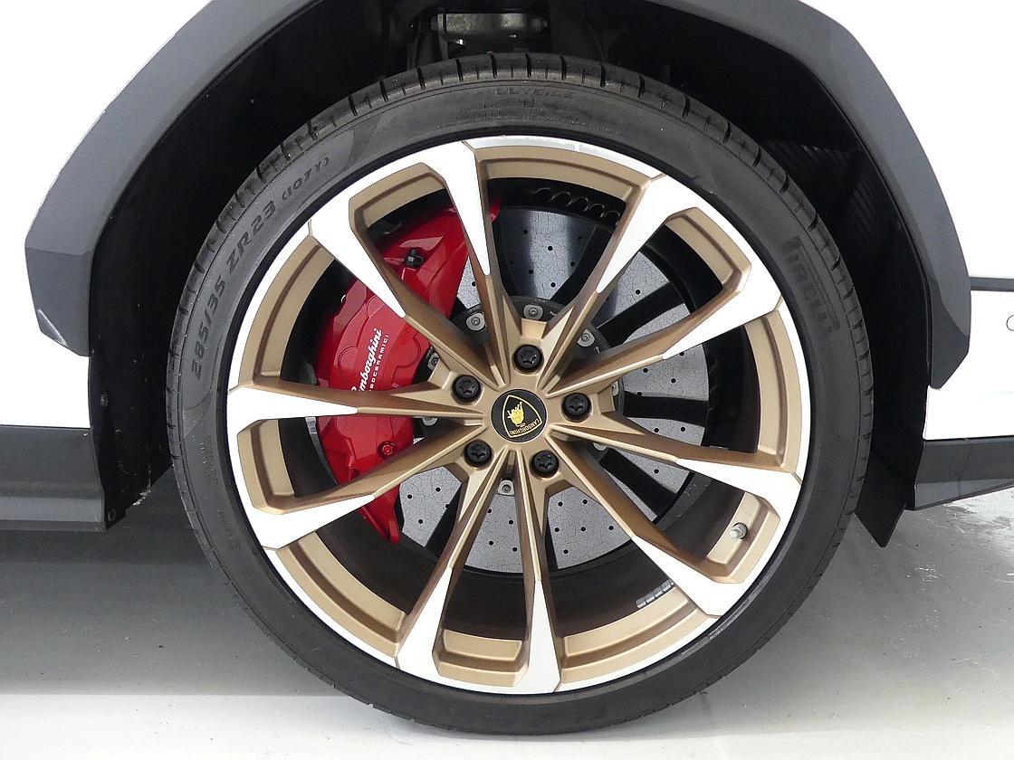 람보르기니 우루스 4.0 V8 S