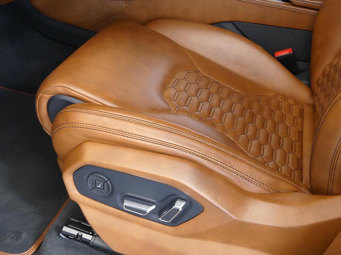 람보르기니 우루스 4.0 V8