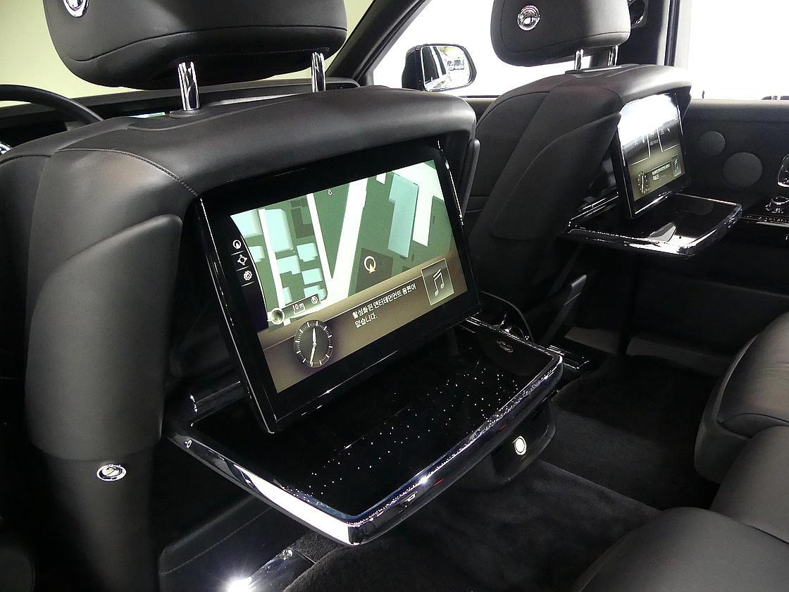 롤스로이스 팬텀 8세대 6.7 V12