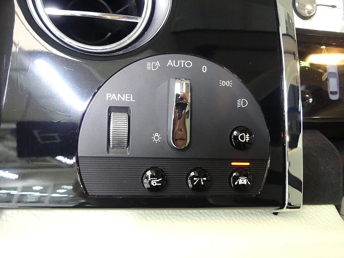 롤스로이스 고스트 1세대 시리즈2 6.6 V12