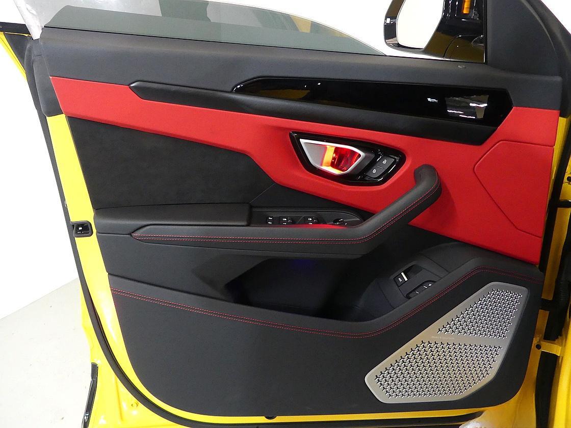 람보르기니 우루스 4.0 V8 S