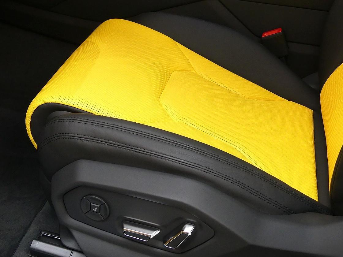 람보르기니 우루스 4.0 V8