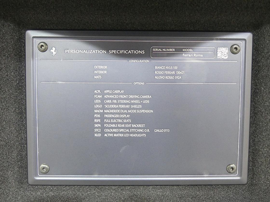 페라리 로마 3.9 V8