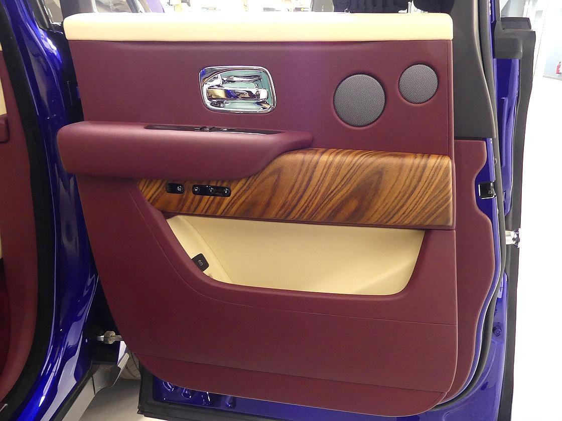 롤스로이스 컬리넌 6.7 V12